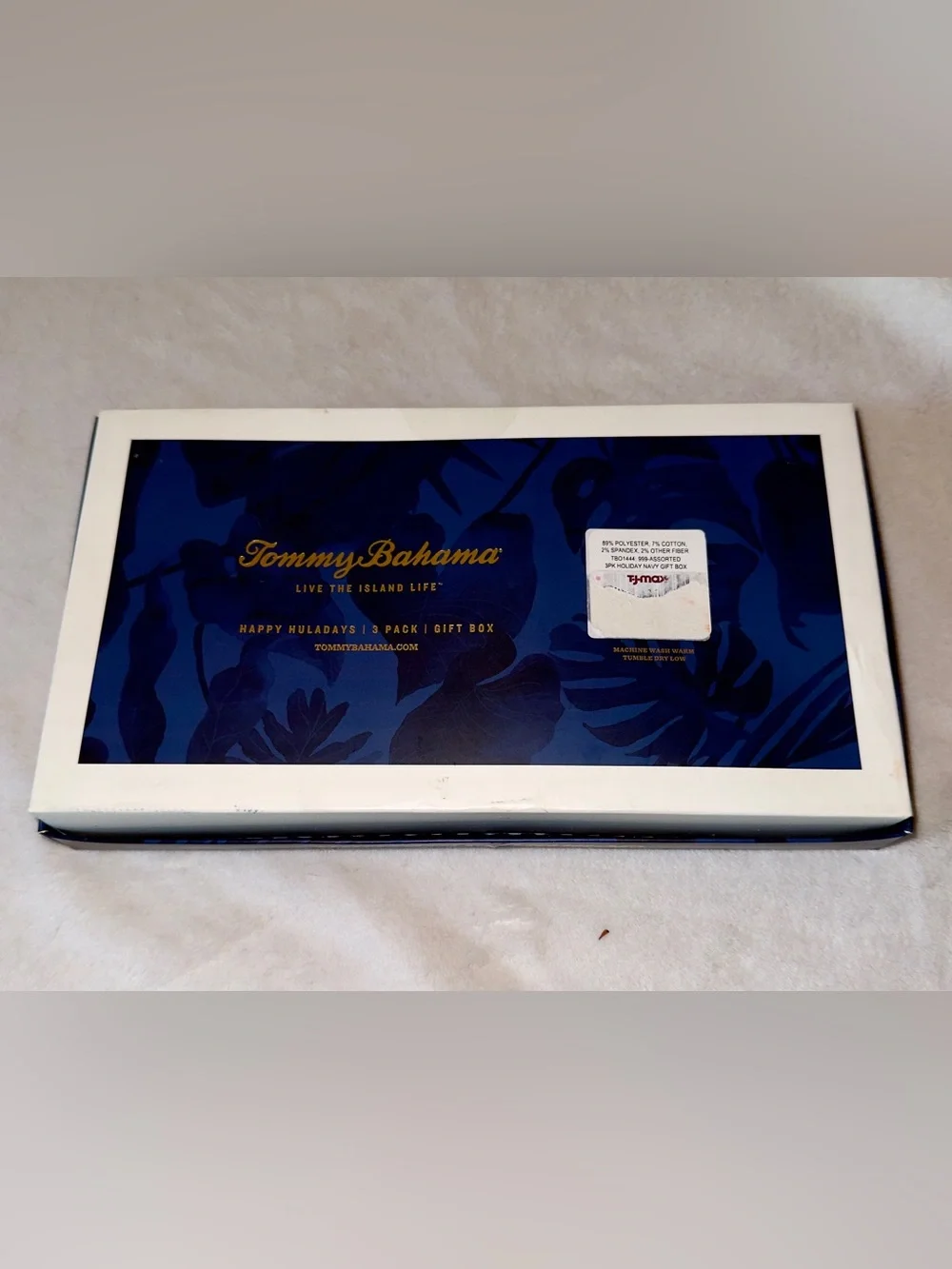 Tommy Bahama Socks 3 pack - Blue and Gold Holiday Gift Box